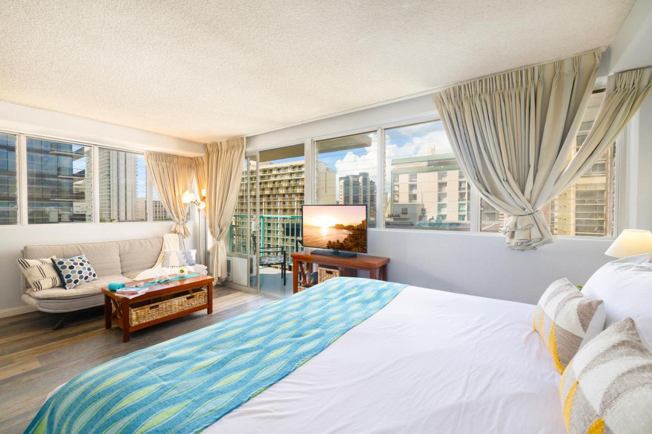 Beautiful Studio In The Heart Of Vibrant Waikiki Гонолулу Екстер'єр фото